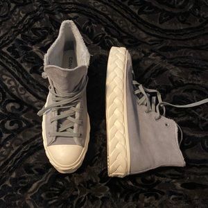 Purple fuzzy platform converse worn once basically brand new size 10 fur so soft